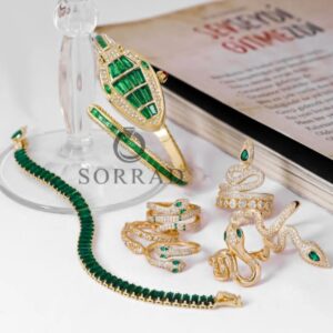 ساعت بولگاری زنانه / ساده بند استیل رنگ سبز-طلایی دورنگین صفحه سبز-طلایی - Image 2